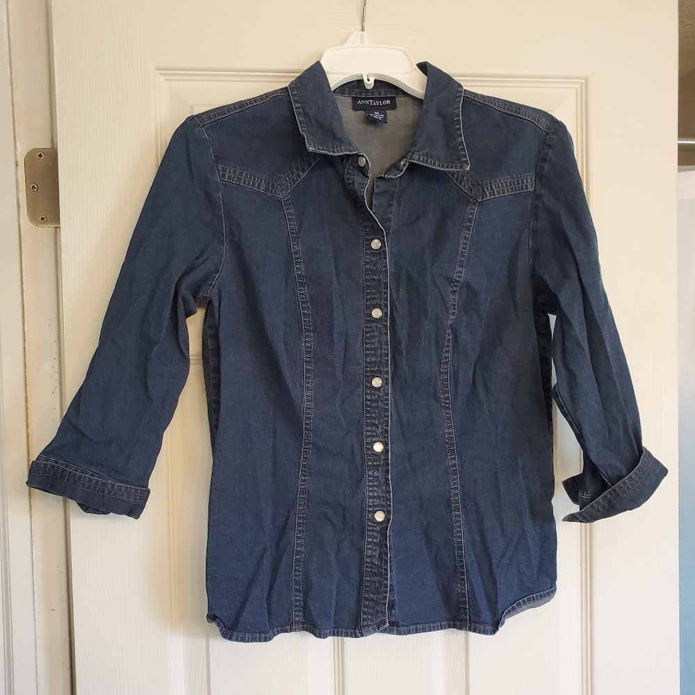 Ann taylor button front denim top